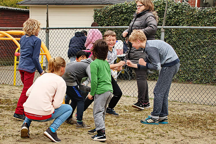 Paaseieren zoeken en spelmiddag_55